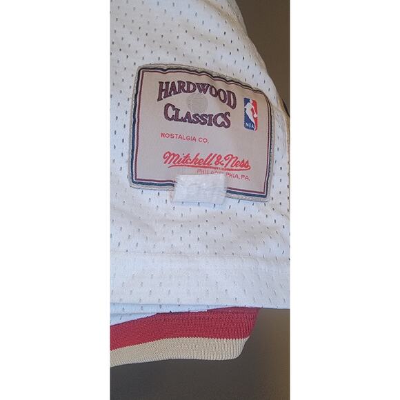 LeBron James Cleveland #23 Cleveland Cavaliers Hardwood Classic Jersey - Picture 3 of 3